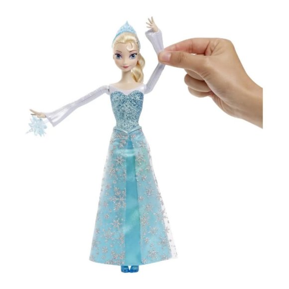 NEW 2014 Mattel Disney Frozen Ice Power Elsa Doll-Light Up Snowflake - Picture 4 of 13